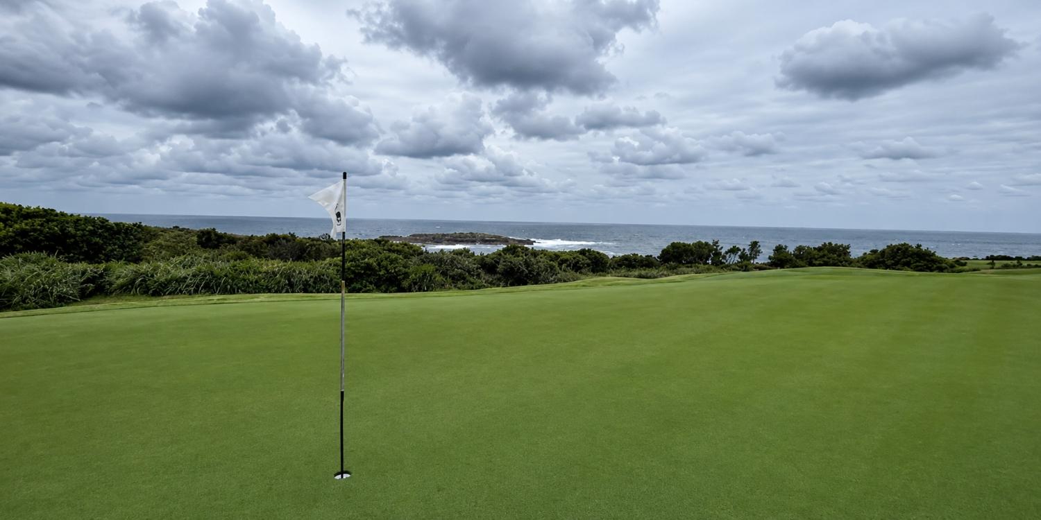 Another view from the 16th green at New South Wales GC (The featured image is looking in the other direction from this same green.)